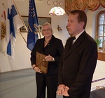 "Opasleijona" Markku Lukkarinen lahjoitti klubillemme lipun. Markku halusi mys muistaa klubimme ensimmist presidentti Seija Koskista muistotaululla.