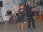 Tuikkiva thti Sirkku Kovalainen ja Jari Kovalainen (LC Heinola/Jyrnk) esittivt vauhdikkaan "Tanssii Thden kanssa" tanssiesityksen.