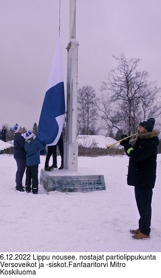 6.12.2022 Lippu nousee, nostajat partiolippukunta Versoveikot ja -siskot.Fanfaaritorvi Mitro Koskiluoma