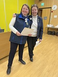 Pivi Kristiina Krkkinen palkittiin 25 vuoden palvelusta