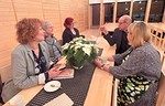 Lion Jukka esitteli meille mys kirkon keittiss vapaaehtoistyntekijn toimivan Vappu Hannolan.