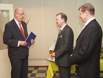 Liiton viestinnn ja piirin viestinnn sek LC Vantaankosken onnittelut esitti Liiton viestintjohtaja Thorleif Johansson.