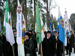 Floorankentn lippua kantoi past-presidentti Simo Pkknen.