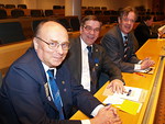 Piirikokoukseen osallistuivat Antti (vas.), Kysti ja Harri S. Kuva Teija Loponen.