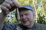 Säännöt eivät suosineet Antti Turkkista. Jossain toisessa kilpailussa olisi tullut palkinto - pienimmästä kalasta.