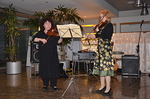 Salottaret Sinikka Ala-leppilampi ja Linda Salo viuluduetossa