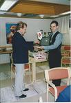 1998, Muistoksi vierailustamme klubimme viirin luovuttaa pres. Matti Reiman ja vastaanottaa LC-Kolarin pres. Jyrki Kenttälehto