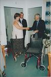 2003, Pyörätuolin lahjoitus Vastamajalle. Pres. Timo Kivimäki