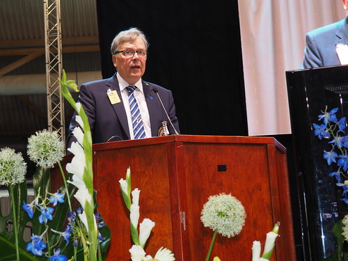 Puhumassa heinkuun alussa virkaansa astuva Liiton puheenjohtaja Erkki Honkala.