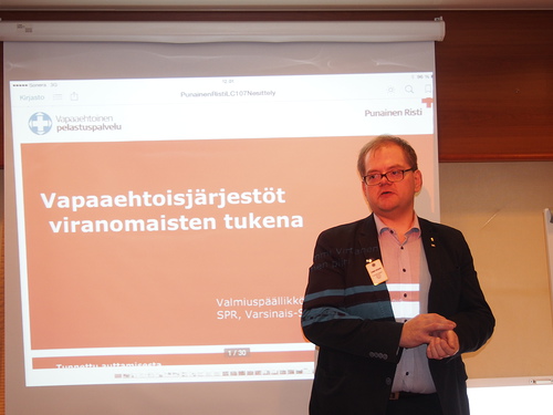 SPR:n Varsinais-Suomen piirin valmiuspllikk Tommi Virtanen.