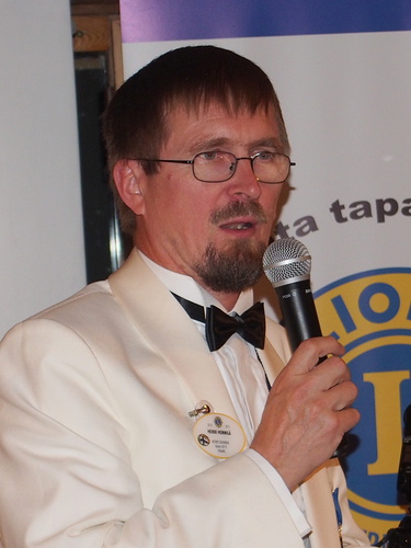 Liiton varapuheenjohtajaehdokas, O-piirin piirikuvernri Heikki Hemmil.