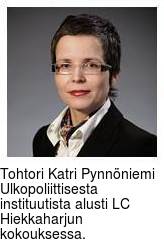 Tohtori Katri Pynnniemi Ulkopoliittisesta instituutista alusti LC Hiekkaharjun kokouksessa.